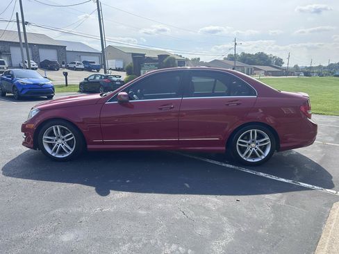 Used 2014 Mercedes-Benz C 300 4MATIC Sedan image 4