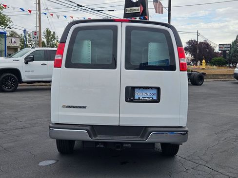 New 2025 Chevrolet Express 2500 w/ Driver Convenience Package image 5