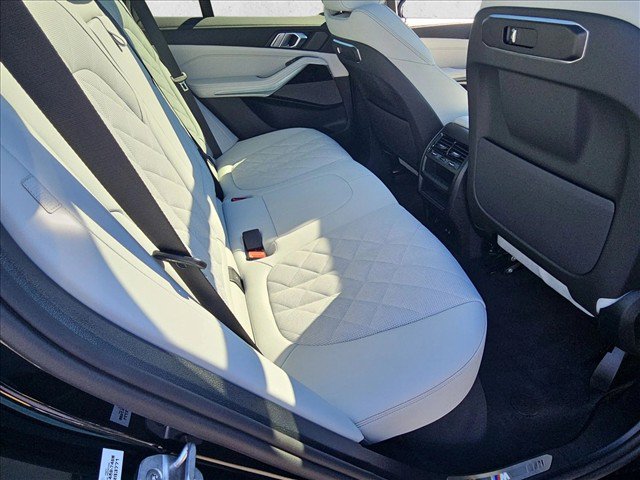 Used 2026 BMW X5 sDrive40i w/ M Sport Package RWD image 22