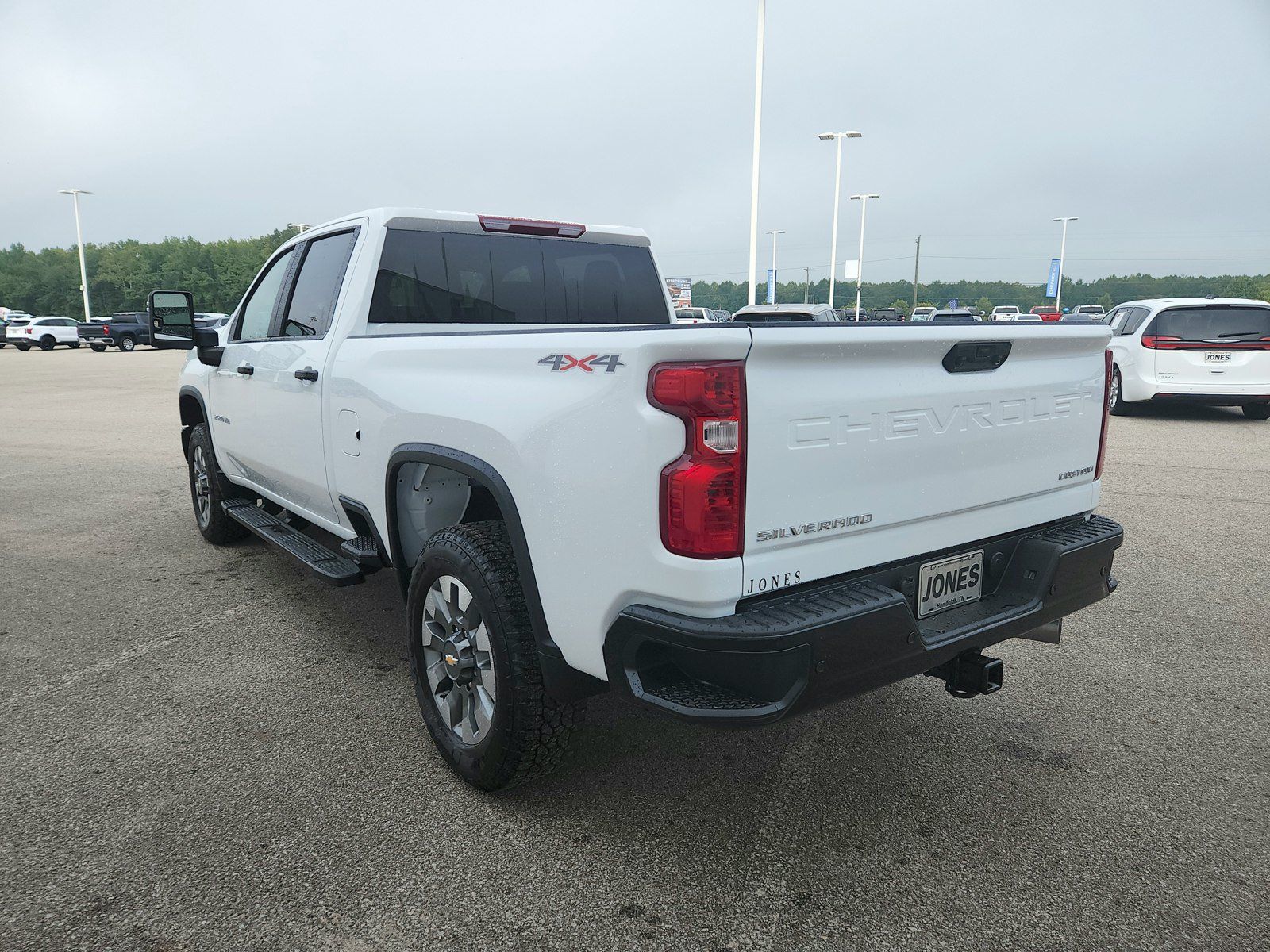 New 2026 Chevrolet Silverado 2500 Custom w/ Custom Value Package AWD/4WD image 6