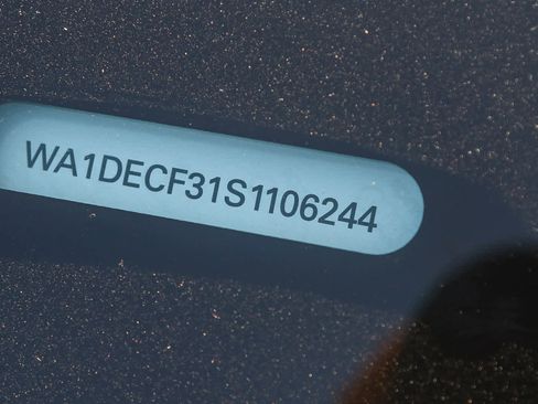 New 2025 Audi Q3 2.0T Premium w/ Convenience Package image 48