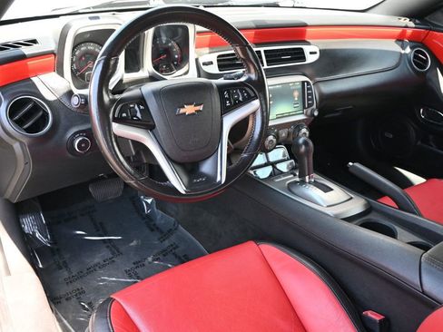 Used 2015 Chevrolet Camaro SS w/ RS Package RWD image 7