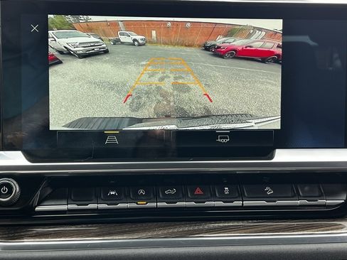 Used 2023 Chevrolet Silverado 1500 LT Trail Boss image 34