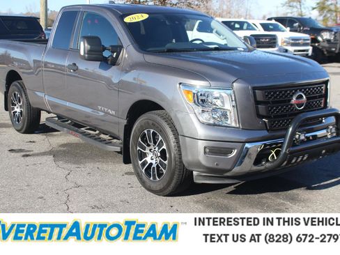 Used 2024 Nissan Titan SV w/ SV Utility Package image 1