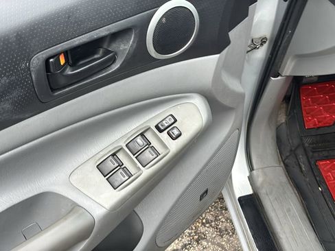 Used 2009 Toyota Tacoma 4x4 Double Cab image 14