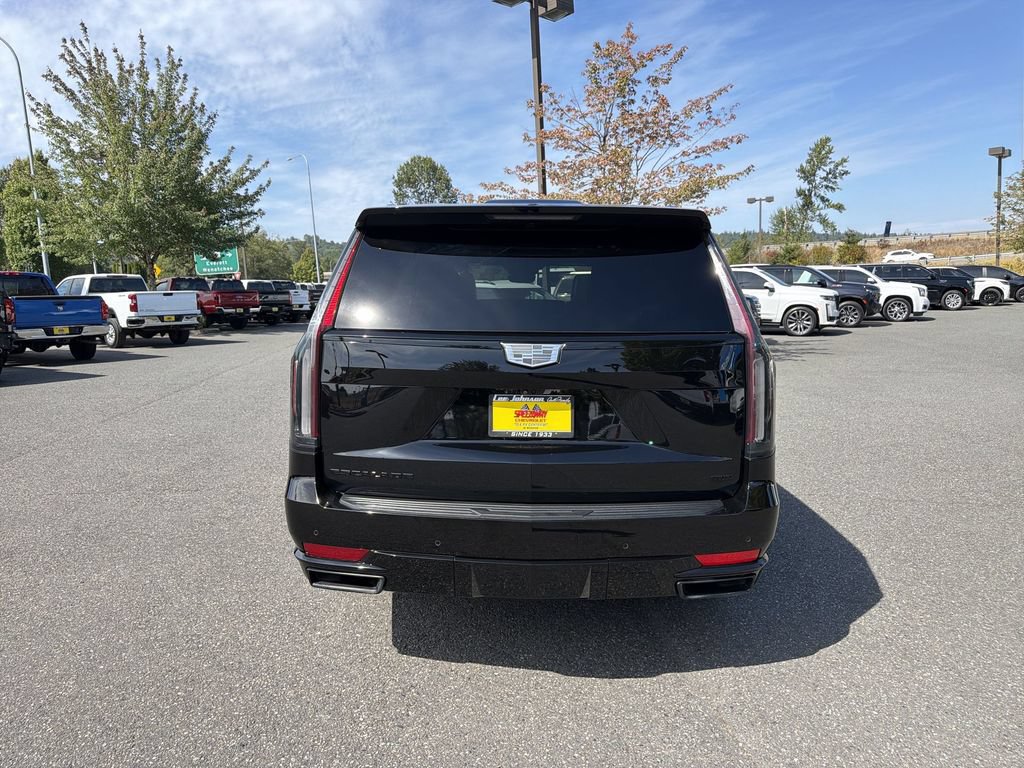 Certified 2023 Cadillac Escalade Sport w/ LPO, ONYX Package AWD/4WD image 8