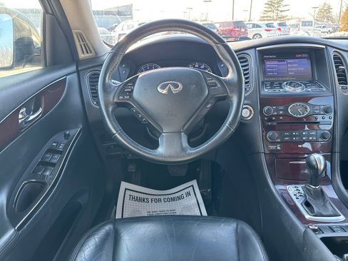 Used 2012 INFINITI EX35 Journey w/ Premium Pkg image 21