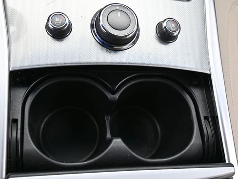 Used 2019 INFINITI Q70 L 3.7 image 33