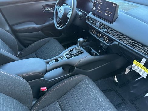 Certified 2026 Honda HR-V Sport image 19
