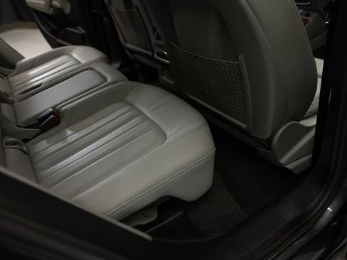 Used 2022 Audi Q5 2.0T Premium Plus AWD/4WD image 18