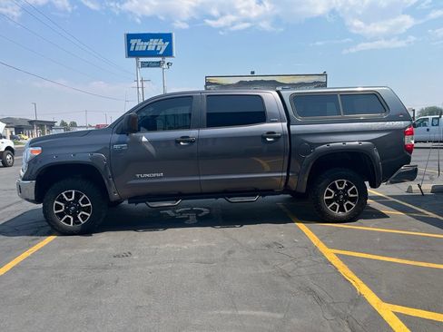 Used 2014 Toyota Tundra SR5 w/ TRD Off Road Package AWD/4WD image 7