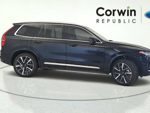 Used 2024 Volvo XC90 B6 Ultimate w/ Lounge Package AWD/4WD image 7