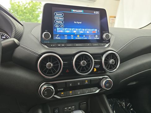 Certified 2025 Nissan Sentra SV FWD image 19