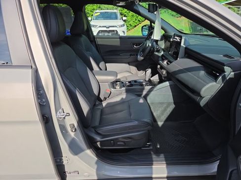Used 2026 Subaru Outback Touring XT AWD/4WD image 15