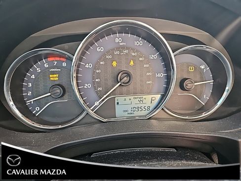 Used 2016 Toyota Corolla L image 14