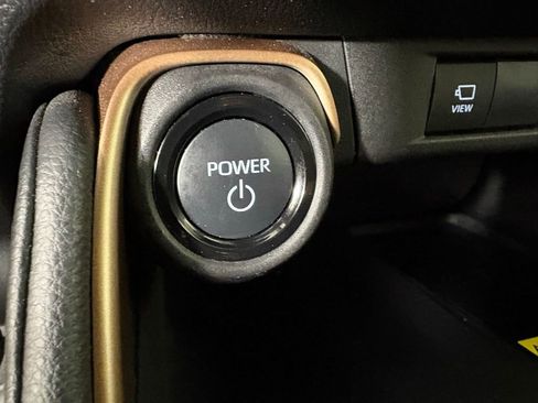 Used 2024 Toyota Grand Highlander AWD Hybrid image 32