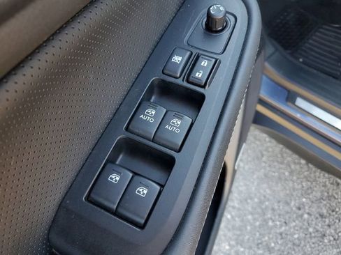 Used 2017 Subaru Outback 2.5i Limited image 27