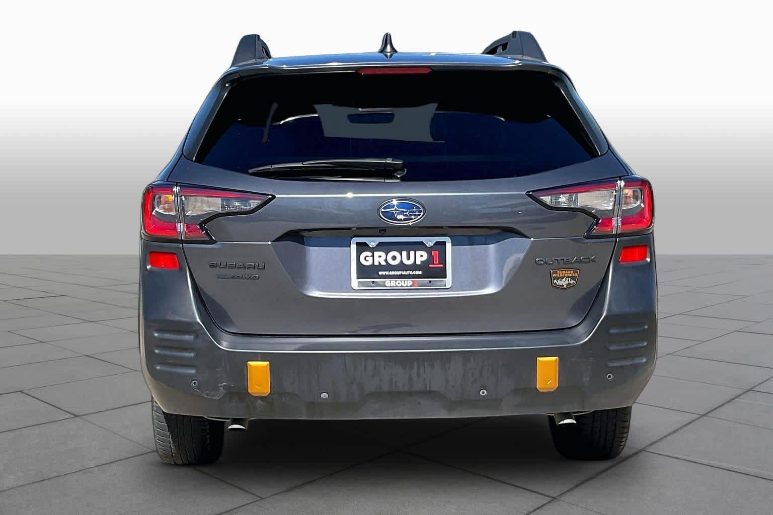 Used 2025 Subaru Outback Wilderness AWD/4WD image 5