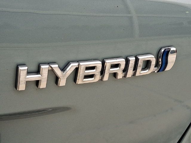Used 2016 Toyota Prius Two FWD image 10