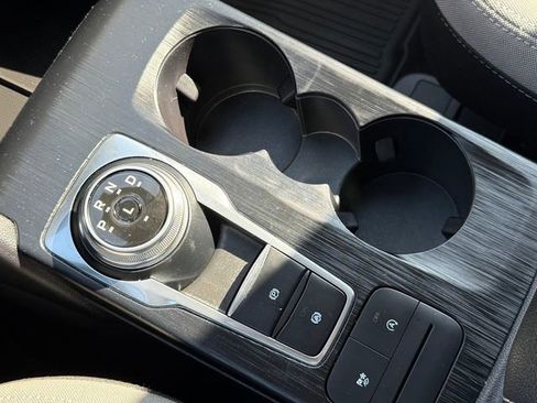 Used 2022 Ford Escape SE w/ Convenience Package image 13