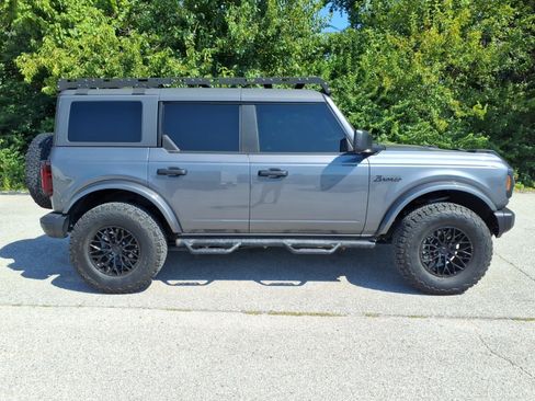 Used 2023 Ford Bronco Black Diamond AWD/4WD image 29