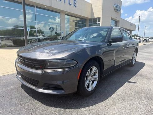 Used 2023 Dodge Charger SXT RWD image 1