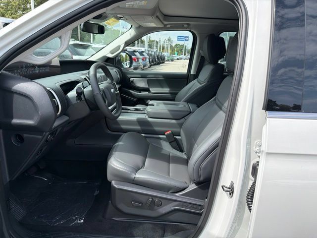 New 2027 Ford Expedition Active AWD/4WD image 14