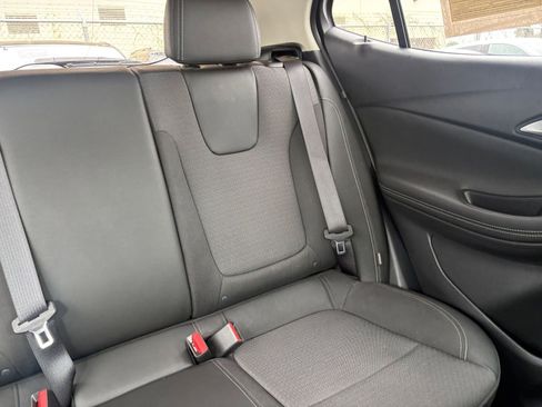 Used 2025 Buick Encore GX Preferred FWD image 36