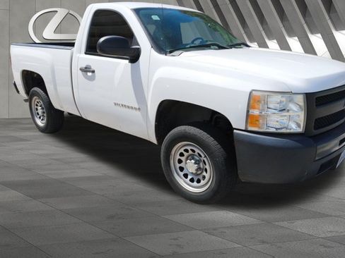 Used 2013 Chevrolet Silverado 1500 W/T RWD image 5