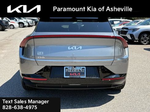 Certified 2023 Kia EV6 Wind w/ Wind Technology Package AWD/4WD image 5