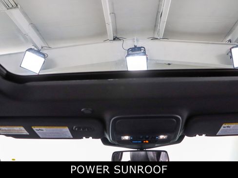 Used 2023 Ford Explorer ST w/ Technology Package image 21