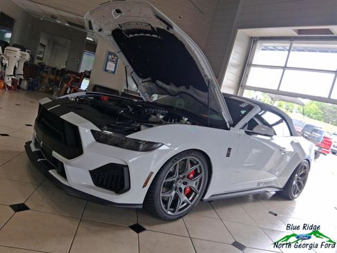 New 2026 Ford Mustang GT Premium w/ GT Performance Package RWD image 25