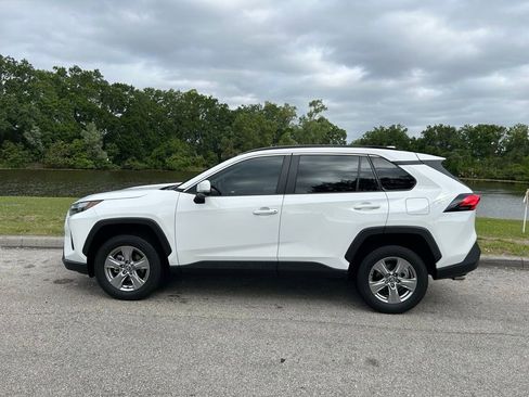 Used 2024 Toyota RAV4 XLE image 2