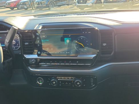 Used 2023 Chevrolet Silverado 1500 RST image 15