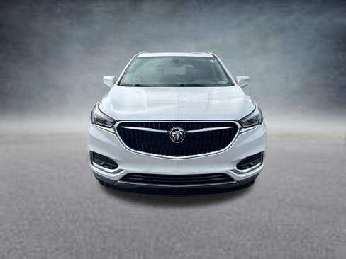 Used 2021 Buick Enclave Essence w/ Sound and Sites Package AWD/4WD image 2