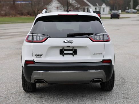 Used 2019 Jeep Cherokee Limited AWD/4WD image 4