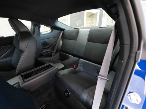 New 2025 Toyota GR86 Premium w/ GR Wheel Package (TMS image 24