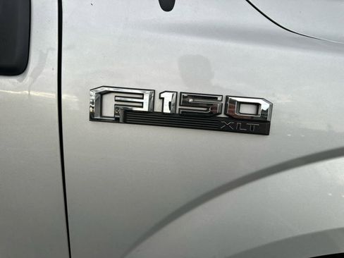 Used 2016 Ford F150 XLT w/ Equipment Group 302A Luxury image 12