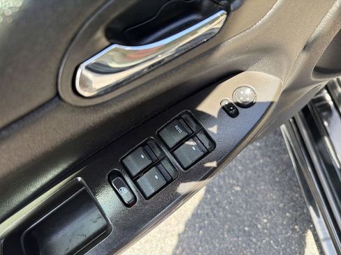 Used 2014 Chevrolet Impala Limited LS FWD image 16