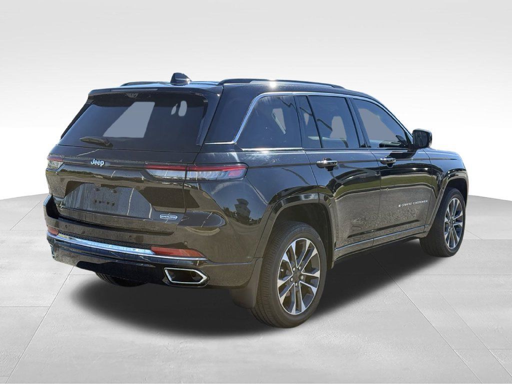 Used 2022 Jeep Grand Cherokee Overland w/ Luxury Tech Group IV RWD image 27