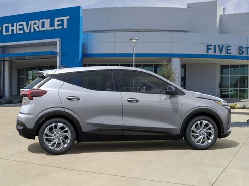 New 2027 Chevrolet Bolt LT w/ Comfort Package image 5