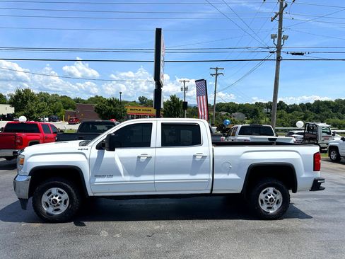 Used 2015 GMC Sierra 2500 SLE image 1