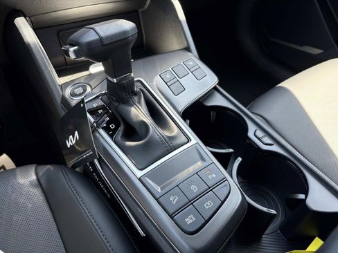 New 2026 Kia Sportage EX FWD image 29