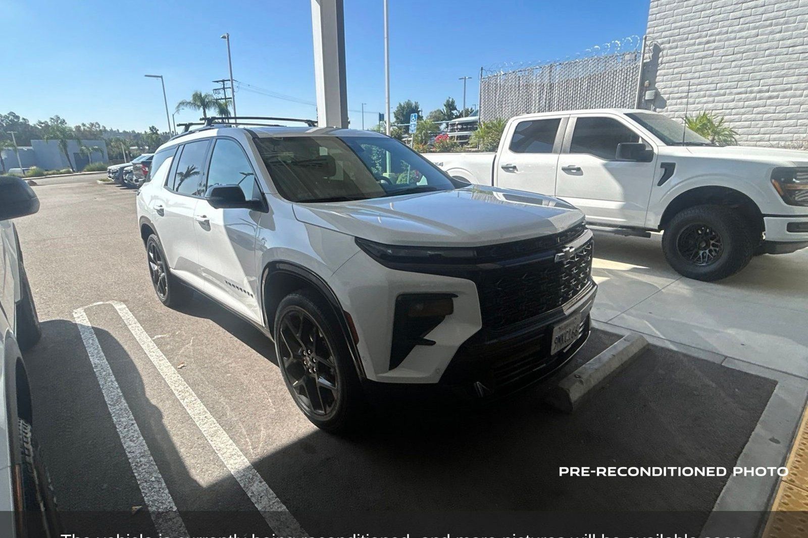 Used 2024 Chevrolet Traverse RS AWD/4WD image 3