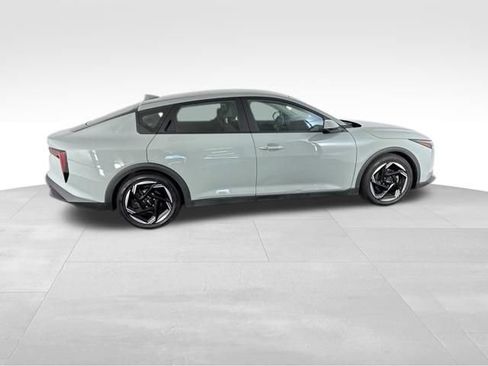 Certified 2025 Kia K4 EX FWD image 6
