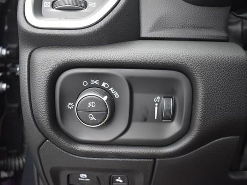 New 2026 RAM 1500 Big Horn AWD/4WD image 30
