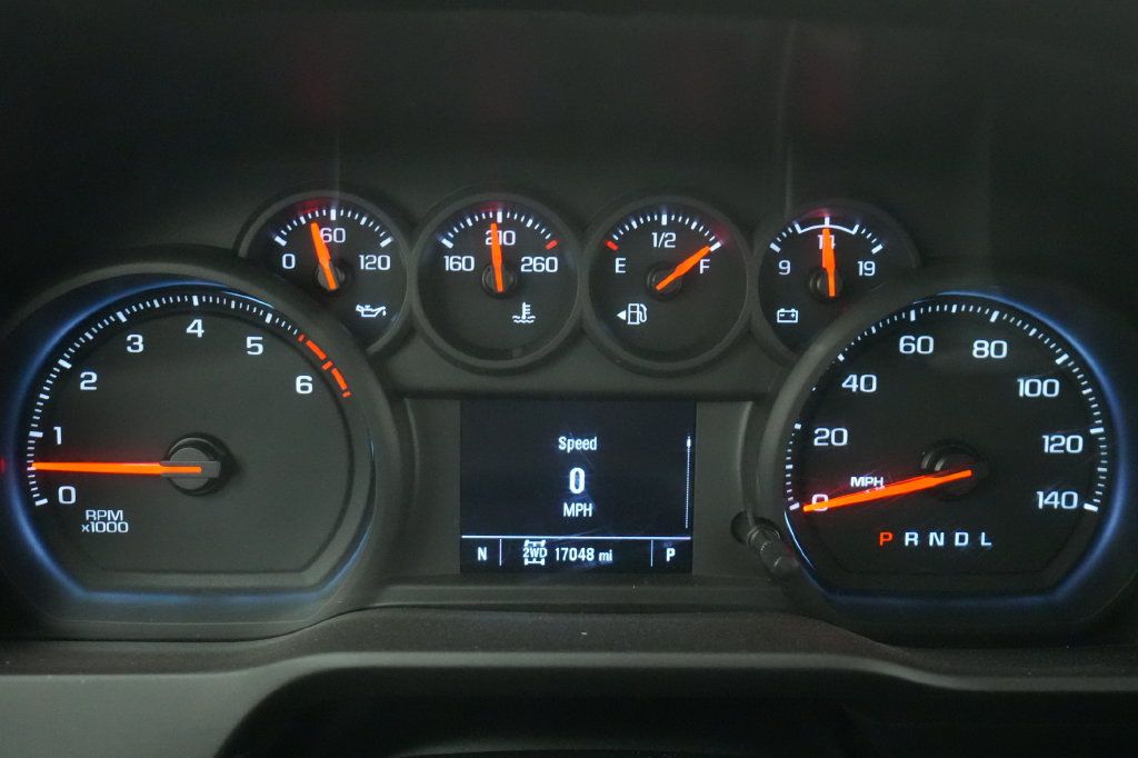 Used 2025 Chevrolet Silverado 2500 W/T w/ WT Convenience Package AWD/4WD image 34