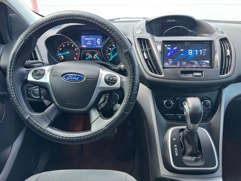 Used 2014 Ford Escape SE image 19