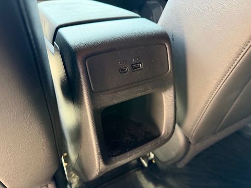 Used 2024 Chevrolet Trax RS FWD image 6