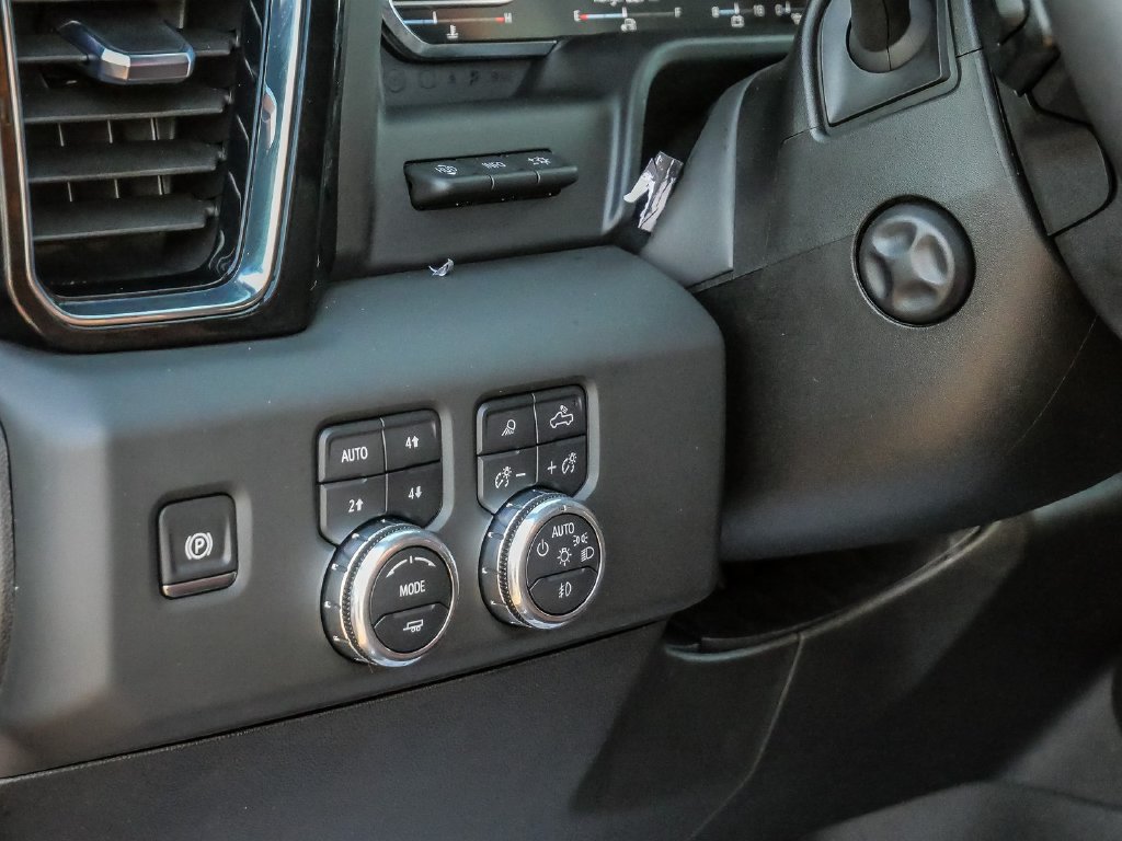 Used 2025 GMC Sierra 1500 Denali Ultimate AWD/4WD image 38